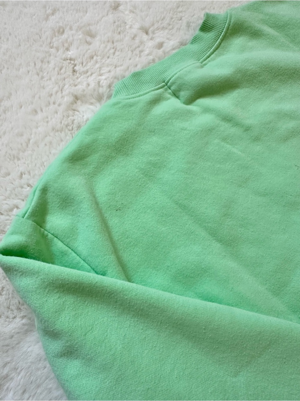 Strawberry Shortcake Women’s Graphic Sweatshirt Size M - Picture 10 of 12